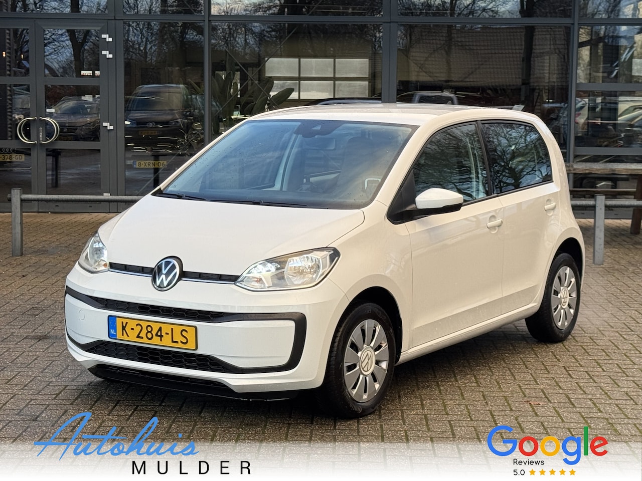 Volkswagen Up! - 1.0 BMT move up! Cruise/PDC/Camera/ Navigatie TOM TOM - AutoWereld.nl