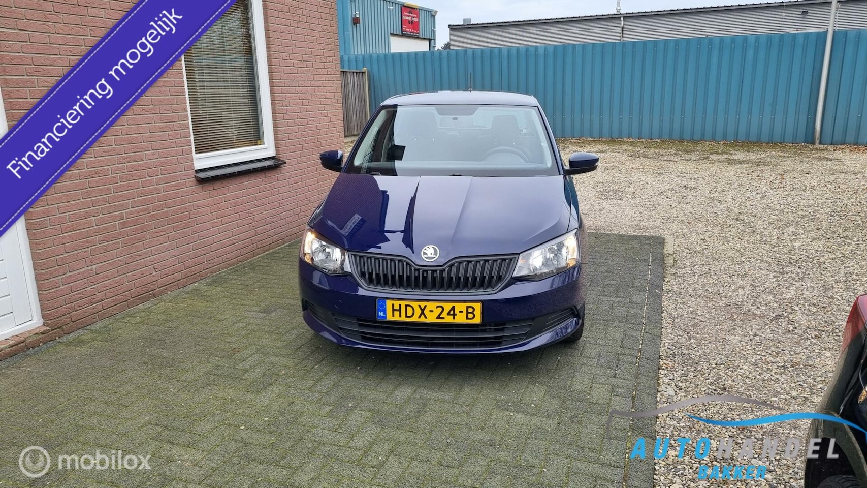 Skoda Fabia - 1.0 Active Airco , Stoelverwarming , Bluetooth, 5drs - AutoWereld.nl