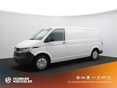 Volkswagen Transporter - Bestelwagen 2.0 TDI 150pk L2H1 I Parkeersensoren V+A I Airco I All-seasonbanden I Trekhaak