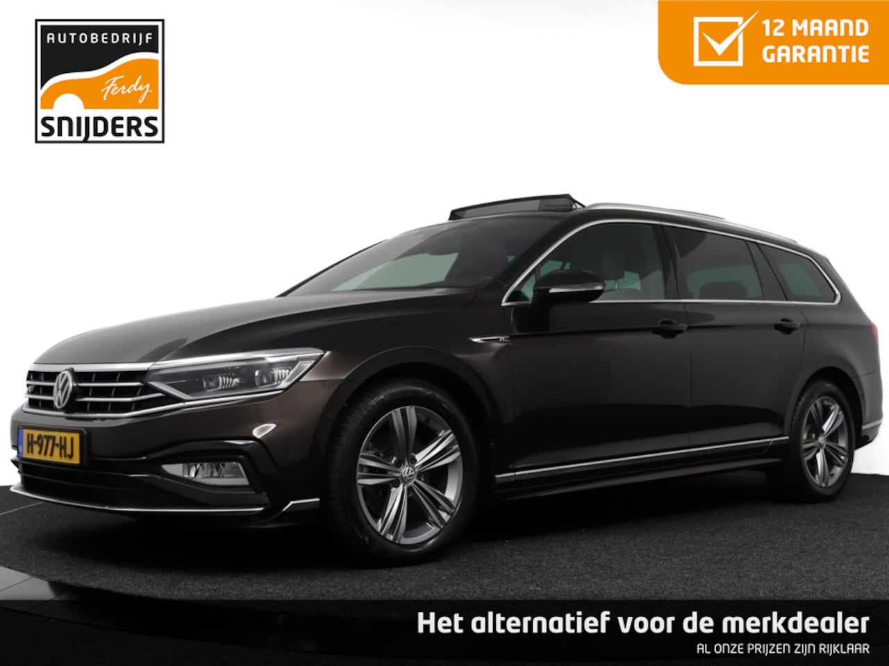 Volkswagen Passat Variant - 1.5 TSI R-LINE Elegance Business, Orig. NL | Panorama | Matrix LED | Virtual | Camera | Le - AutoWereld.nl