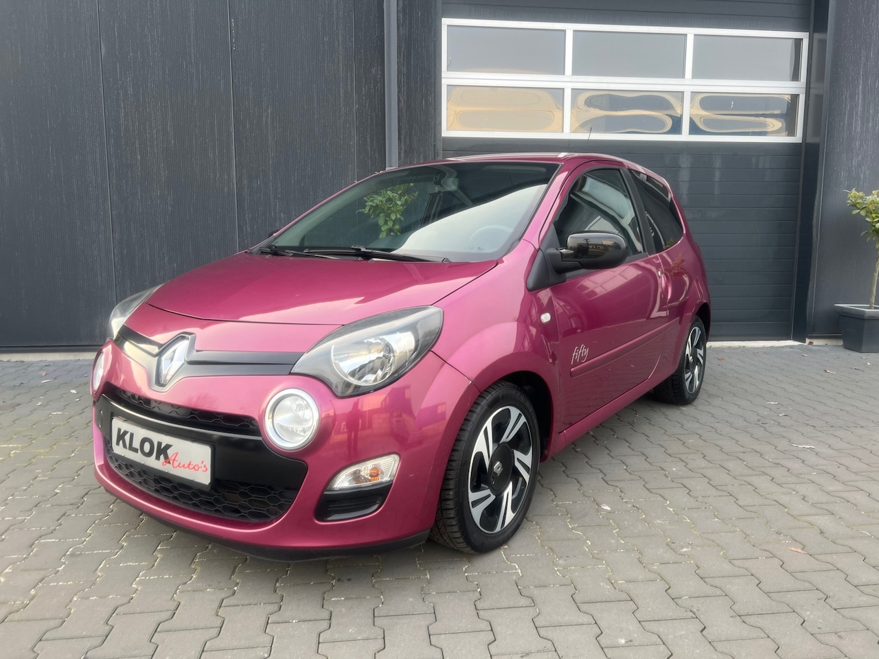 Renault Twingo - 1.2 16V FIFTY !! - AutoWereld.nl