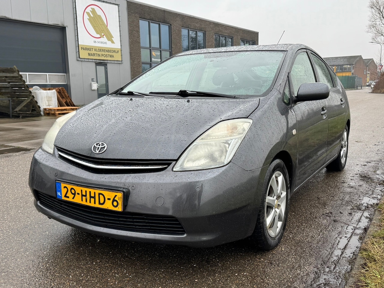 Toyota Prius - 1.5 VVT-i Comfort 1.5 VVT-i Comfort - AutoWereld.nl