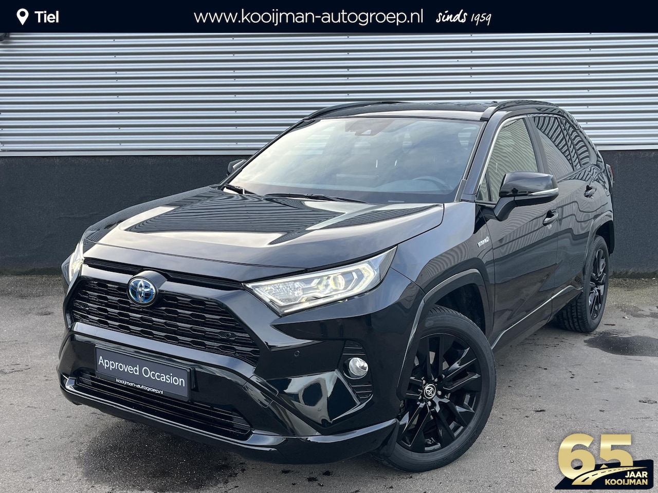 Toyota RAV4 - 2.5 Hybrid AWD Black Edition Leder/Alcantara, PDC, Stoelverwarming, Achteruitrijcamera, LM - AutoWereld.nl