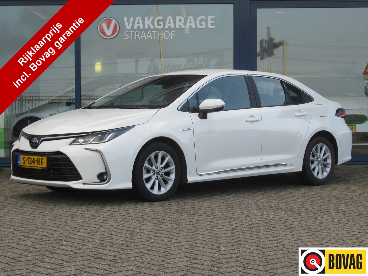 Toyota Corolla - 1.8 Hybrid Business Automaat / Camera / Cruise control / Climate control - AutoWereld.nl