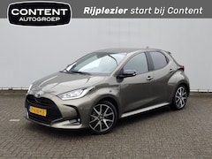 Toyota Yaris - 1.5 Hybrid 116pk CVT Executive l Trekhaak l navigatie l stoelverwarming l