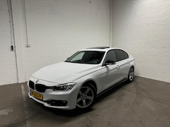 BMW 3-serie - 328i Groot Navi|Panorama|Leder|Cruise control|Carbon interieur