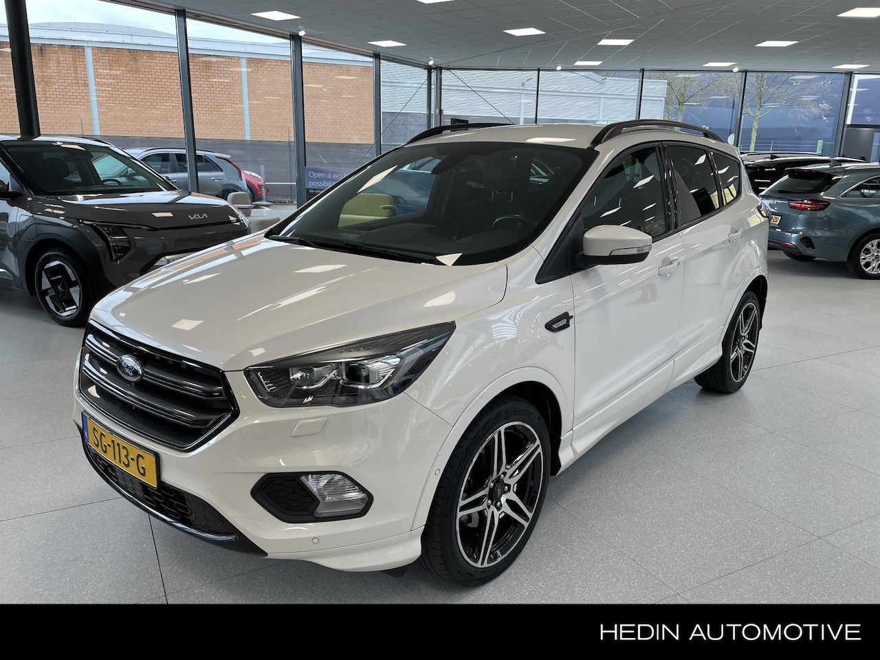 Ford Kuga - 1.5 EcoBoost ST-Line 1.5 EcoBoost ST Line - AutoWereld.nl