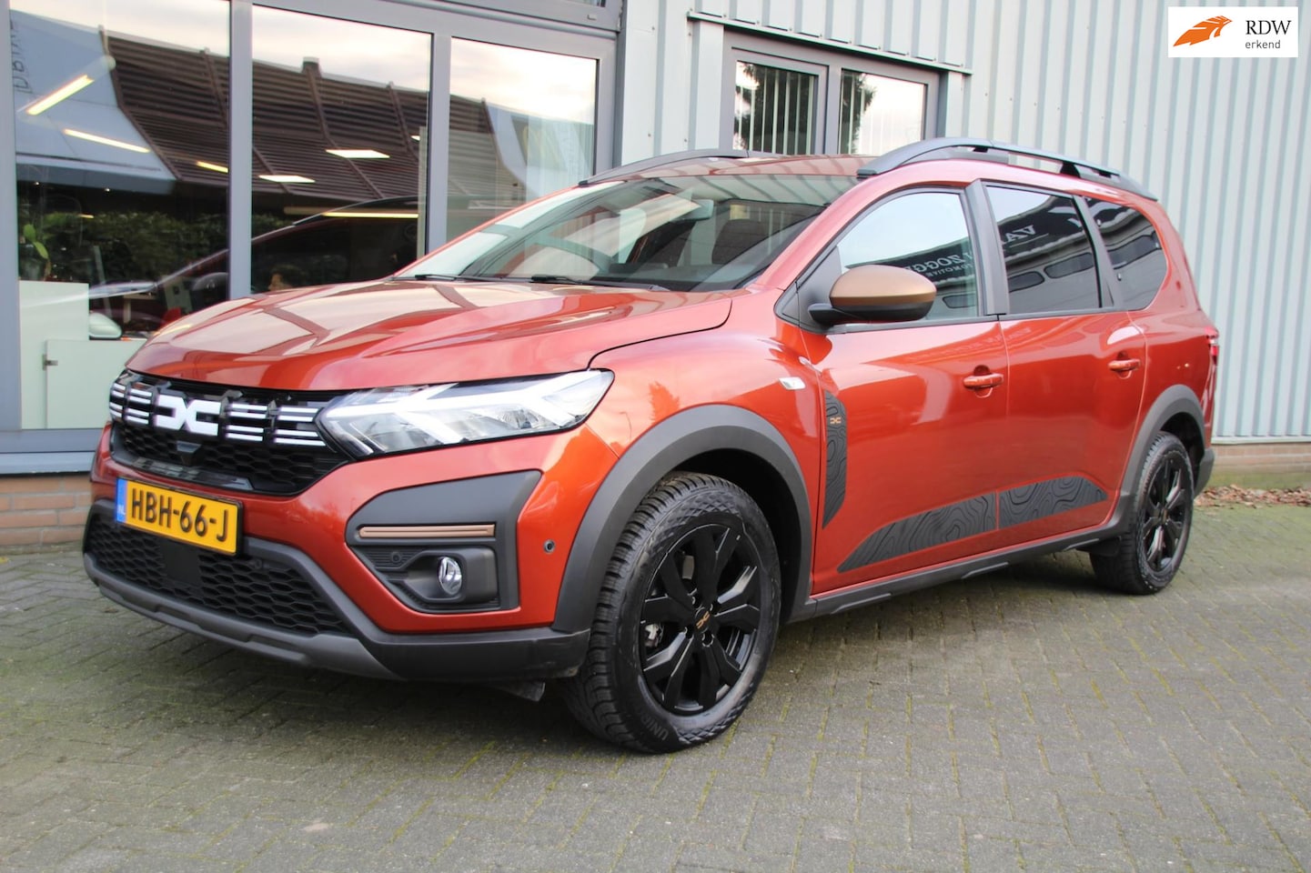 Dacia Jogger - 1.6 Hybrid 140 Extreme 7p. 1.6 Hybrid 140 Extreme 7p. - AutoWereld.nl