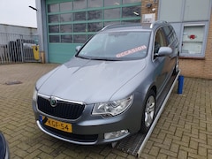 Skoda Superb Combi - 1.4 TSI Grt. Amb