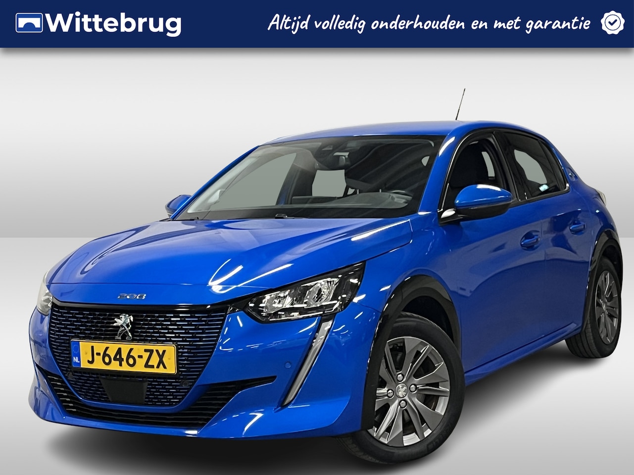 Peugeot e-208 - EV Allure 50 kWh Automaat | Keyless Entry | Verwarmde voorstoelen | Navigatie - AutoWereld.nl