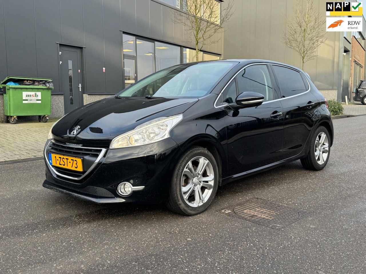 Peugeot 208 - 1.6 BlueHDi Blue Lease Executive ECC/NAP - AutoWereld.nl