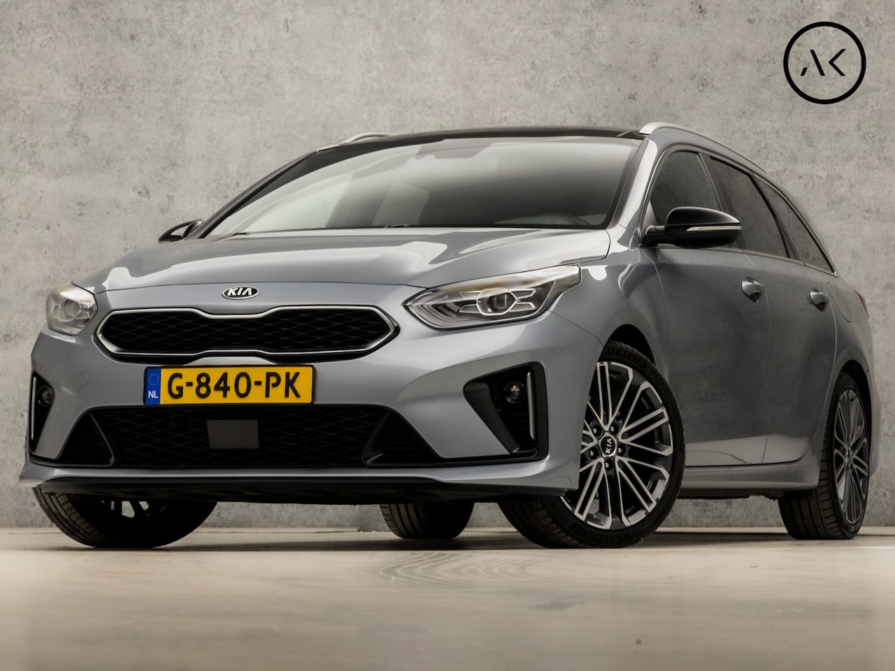 Kia Cee'd Sportswagon - Ceed 1.4 T-GDi GT-PlusLine Automaat (PANORAMADAK, APPLE CARPLAY, GROOT NAVI, MEMORY SEATS, - AutoWereld.nl