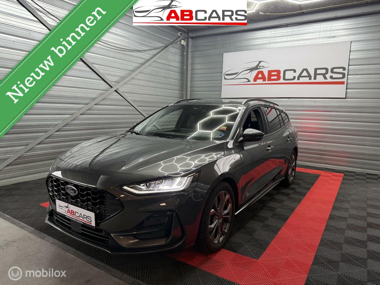 Ford Focus Wagon - 1.0 EcoBoost Hybrid ST Line 1.0 EcoBoost Hybrid ST Line - AutoWereld.nl