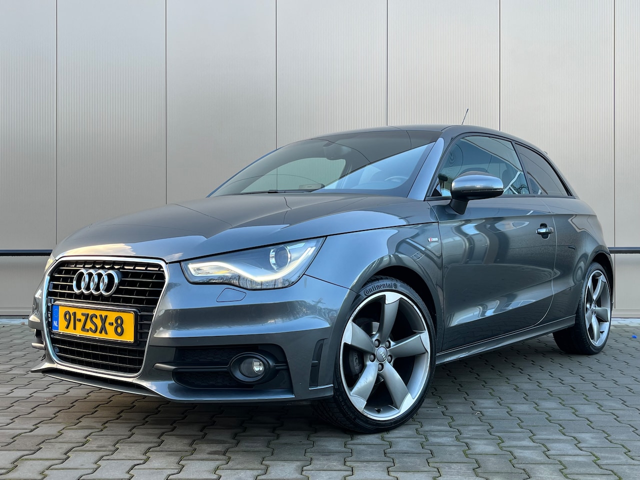 Audi A1 - 1.2 TFSI Pro Line S S-line | 18” | Xenon | Navigatie | org. NL - AutoWereld.nl