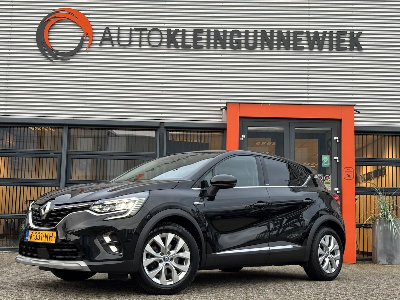 Renault Captur - 1.6 E-Tech Plug-in Hybrid 160 Intens / Navi / NL Auto / Trekhaak / Cruise Control / - AutoWereld.nl