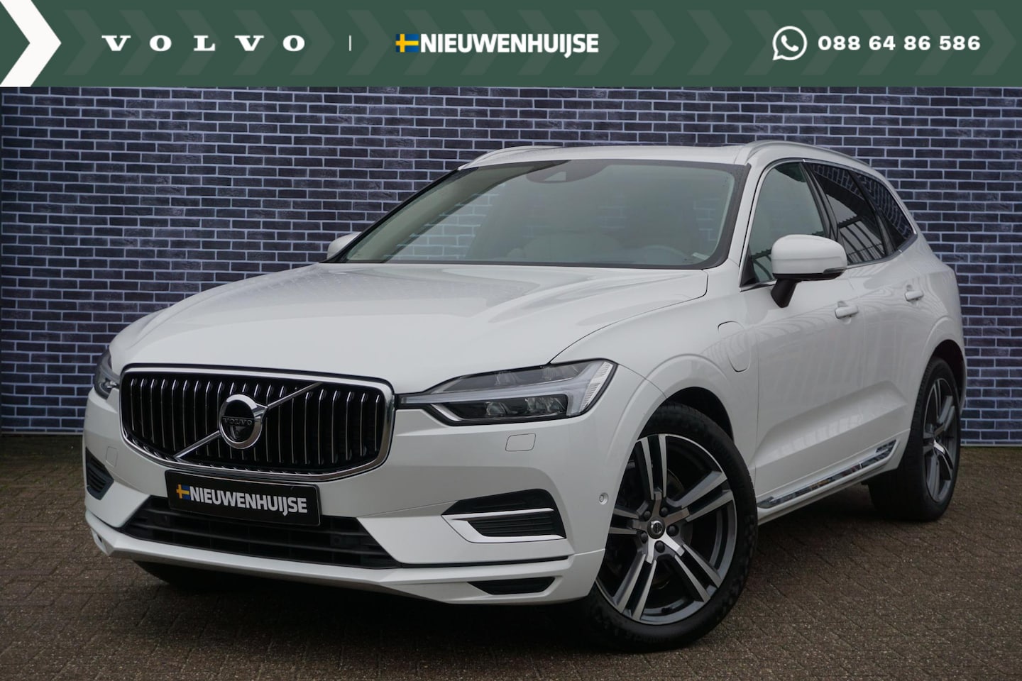 Volvo XC60 - 2.0 Recharge T8 AWD Inscription | Trekhaak | 360° Camera | Bowers & Wilkins | Luchtvering - AutoWereld.nl