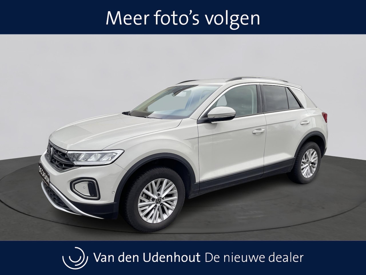 Volkswagen T-Roc - 1.5 TSI 150pk Life DSG / Navigatie / Camera / Parkeerhulp - AutoWereld.nl