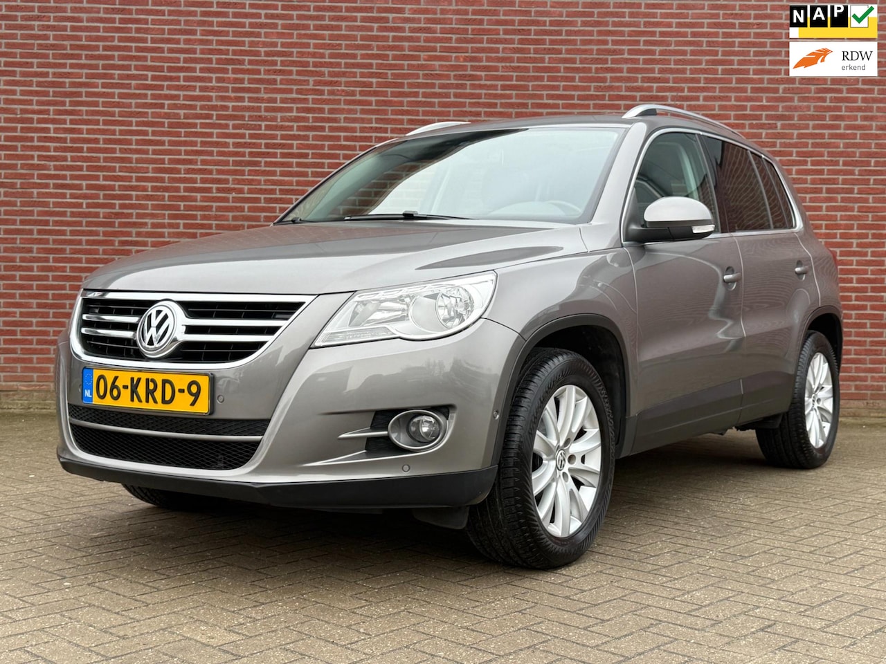 Volkswagen Tiguan - 1.4 TSI Sport&Style / Nap / Airco / Cruise / Trekhaak - AutoWereld.nl