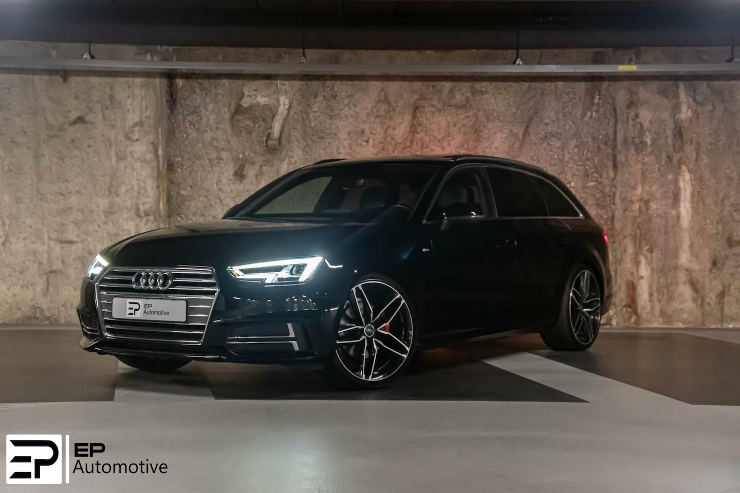 Audi A4 Avant - 2.0TFSI 3xSline|Pano|B&O|Keyles|Ambiance|Trekh - AutoWereld.nl