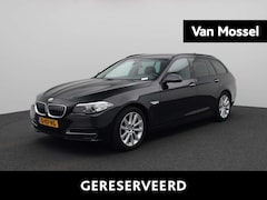 BMW 5-serie Touring - 528i Executive | Lederen Bekleding | Navigatie | Stoelverwarming | LED Verlichting |