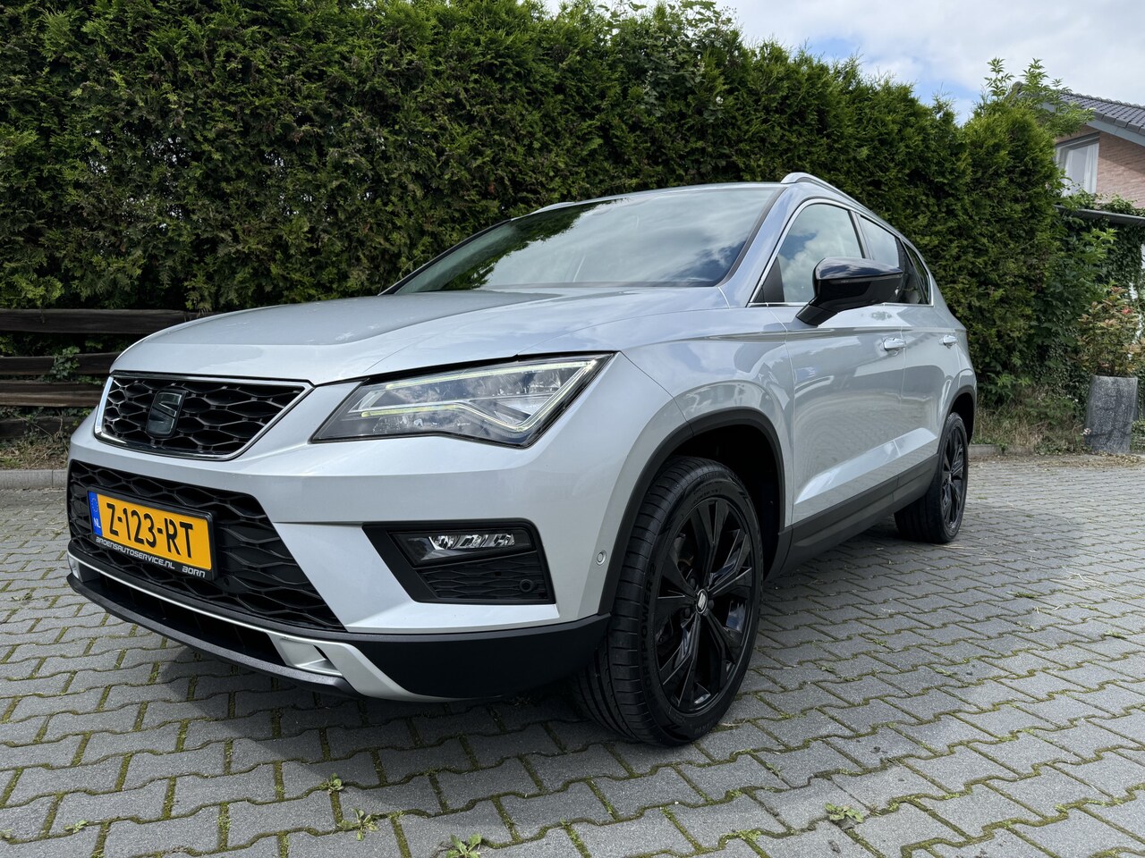 Seat Ateca - 1.5 TSI DSG Business Intense Navi, LED, Cruise, Apple/Android - AutoWereld.nl