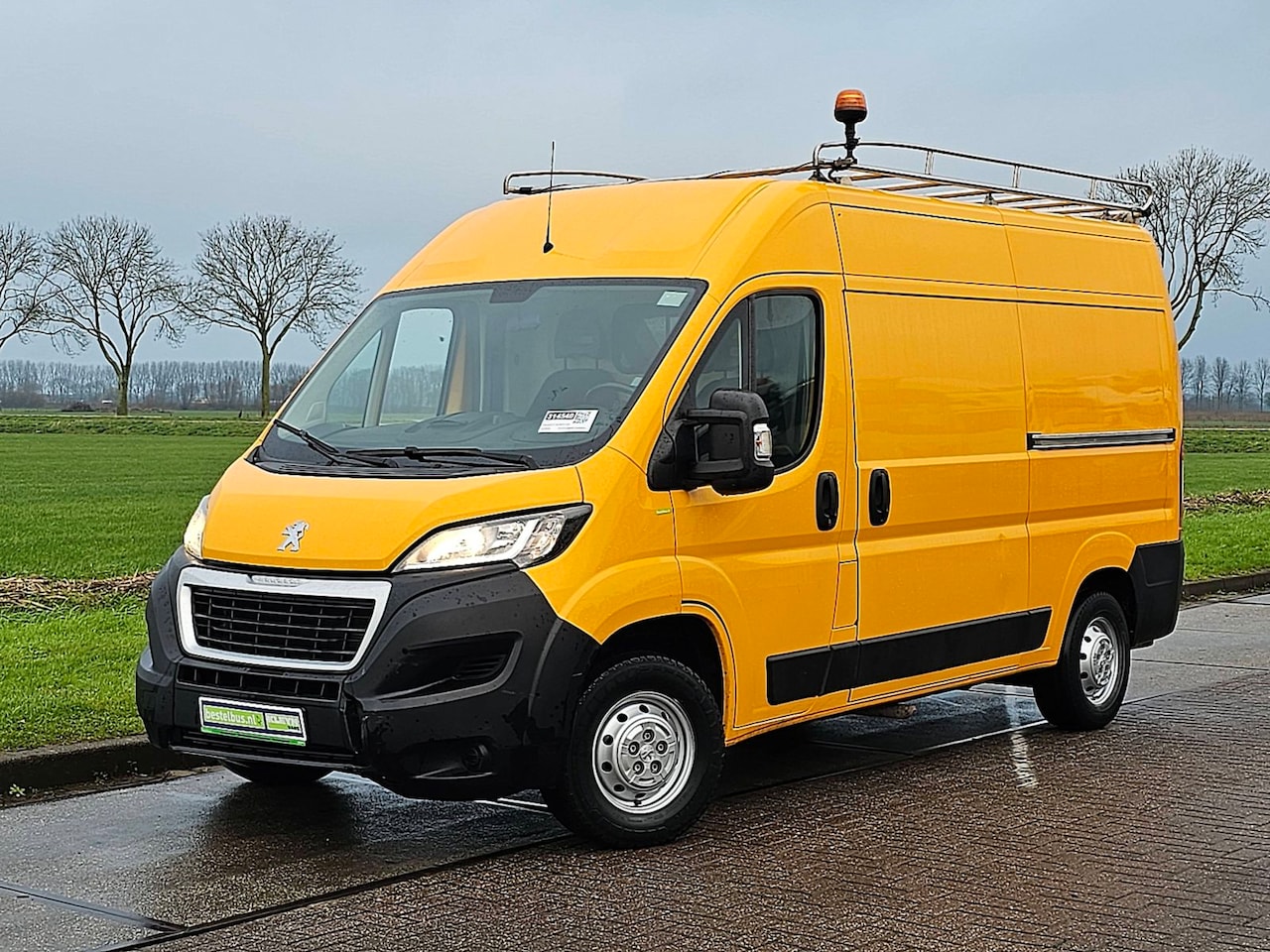 Peugeot Boxer - 335 2.0 BlueHDI L2H2 Premium AC DUBBELE SCHUIFDEUR OMVORMER EURO6 - AutoWereld.nl