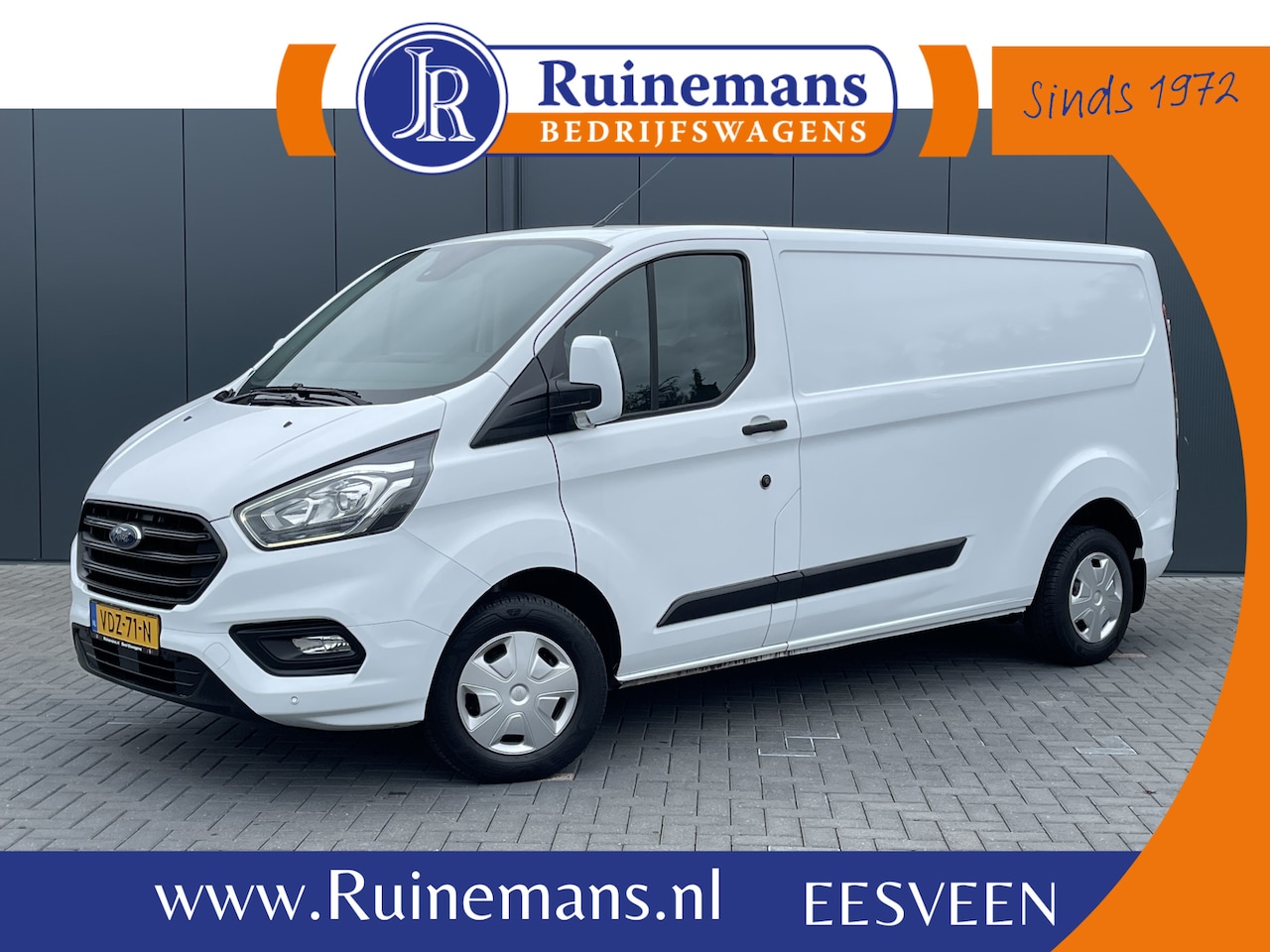 Ford Transit Custom - 2.0 TDCI 130 PK / L2H1 / 2.8 TON TREKKEN / 1e EIG. / AIRCO / CRUISE / LED / PDC / BIJRIJDE - AutoWereld.nl