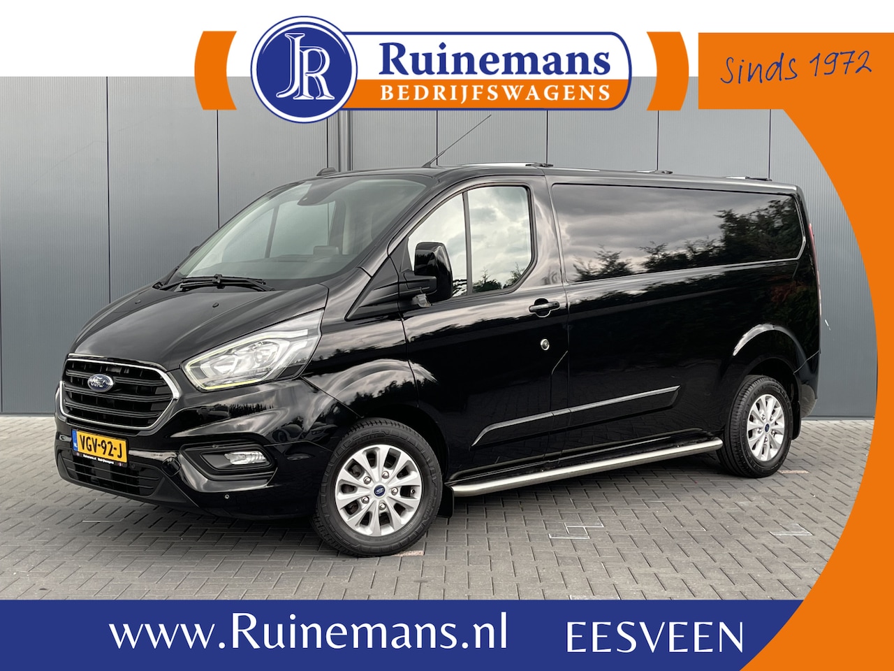 Ford Transit Custom - 2.0 TDCI 130 PK EURO 6 / L2H1 / LIMITED / AUTOMAAT / AIRCO / CRUISE / CAMERA / TREKHAAK / - AutoWereld.nl