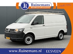 Volkswagen Transporter - 2.0 TDI / L1H1 / 1e EIG. / IMPERIAAL / TREKHAAK / AIRCO / 3-ZITS