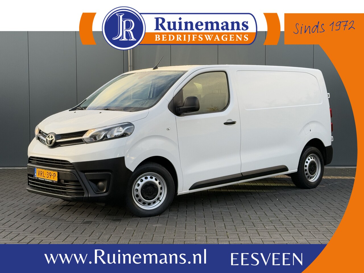 Toyota ProAce Worker - 2.0 D 145 PK / L2H1 / 1e EIG. / 35.426 KM / NETTE BUS / AIRCO / CRUISE / 3-ZITS - AutoWereld.nl