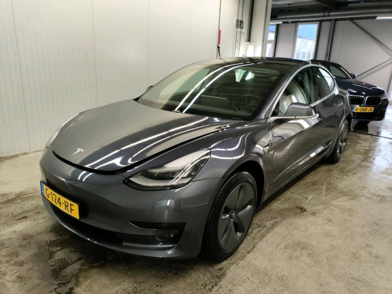 Tesla Model 3 - Standard RWD Plus [ AUTOPILOT+60 kWh+PREMIUM AUDIO ] - AutoWereld.nl