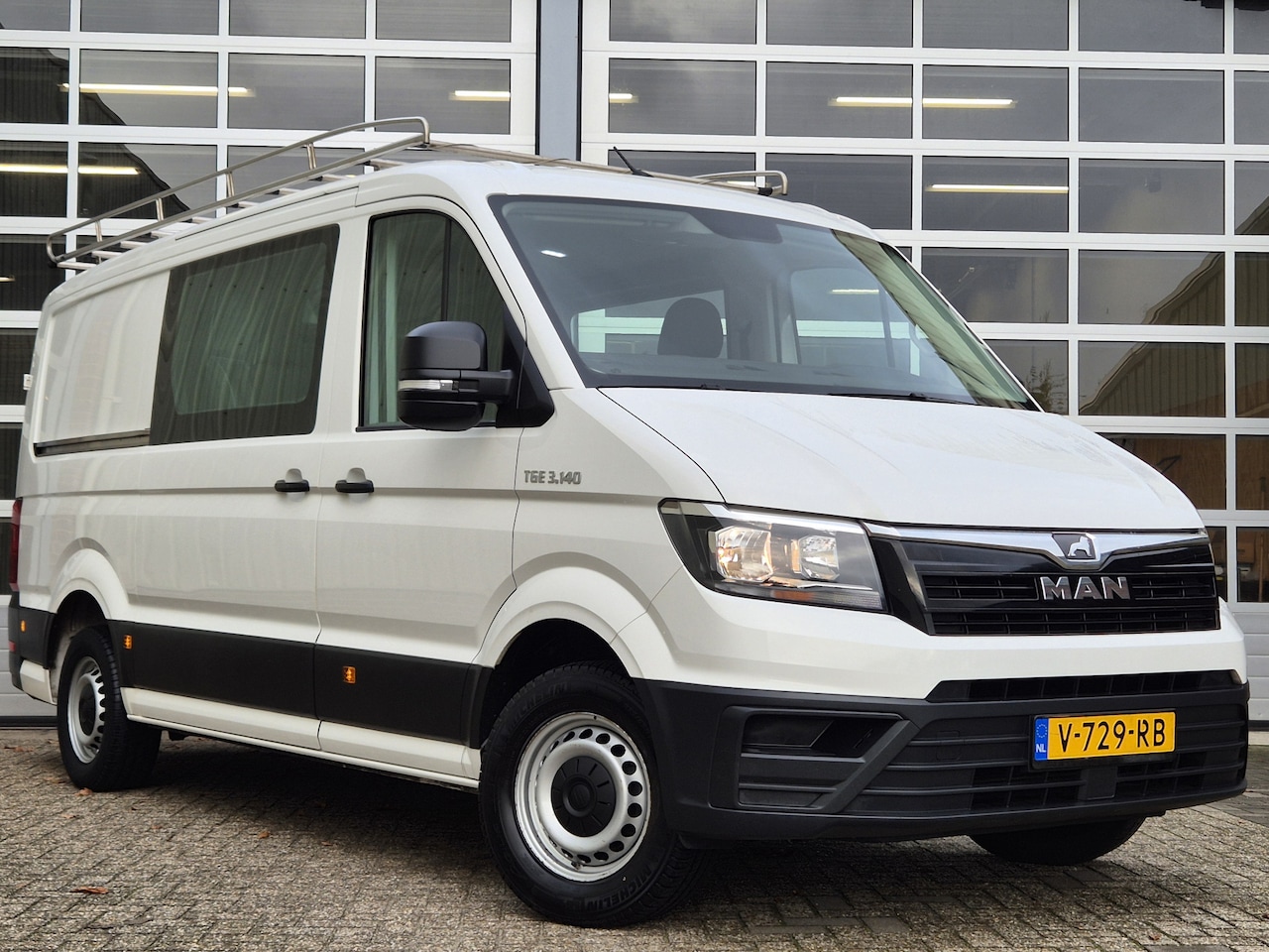 MAN TGE - 3.140 L3H2 4x4 | DC | TREKHAAK | NAVI | - AutoWereld.nl