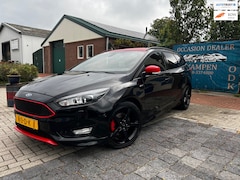 Ford Focus Wagon - 1.5 Black Edition DISTRIBUTIE NIEUW Apple Carplay|Cruise Control|Navigatie|Climate|