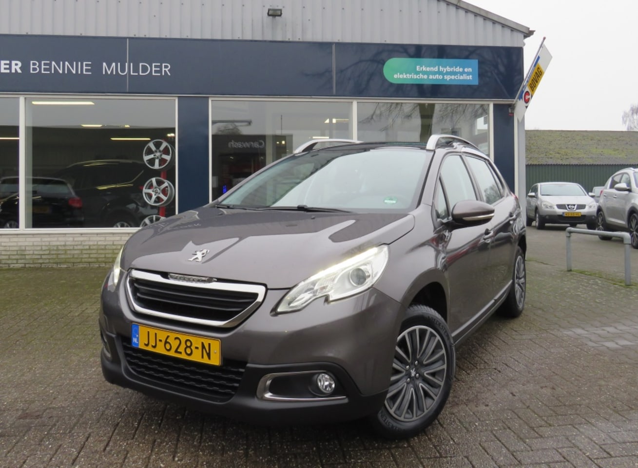 Peugeot 2008 - 1.2 PT TREKHAAK / AIRCO / NAVI / NWE. D-RIEM - AutoWereld.nl