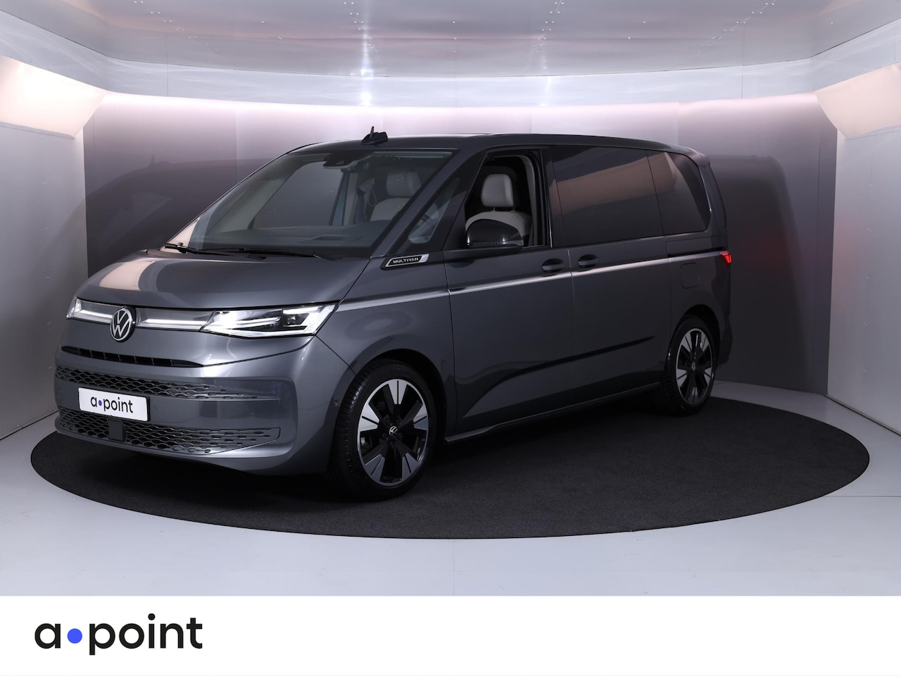 Volkswagen Multivan - 1.4 eHybrid L1H1 Style 150 pk Automaat (DSG) | Navigatie | Panoramadak | Parkeersensoren ( - AutoWereld.nl