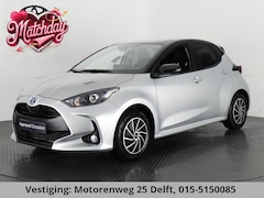 Toyota Yaris - 1.5 HYBRID AUTOMAAT BI-TONE PACK CARPLAY NAVI. CAMERA.ADAPTIVE CRUISE. GARANTIE TOT 4-2034