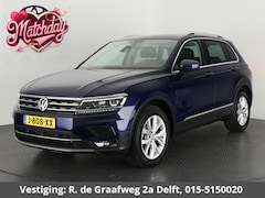 Volkswagen Tiguan - 2.0 TSI 4Motion Highline Business R | 360 Camera | Trekhaak | Vol leer | Stoelverwarming