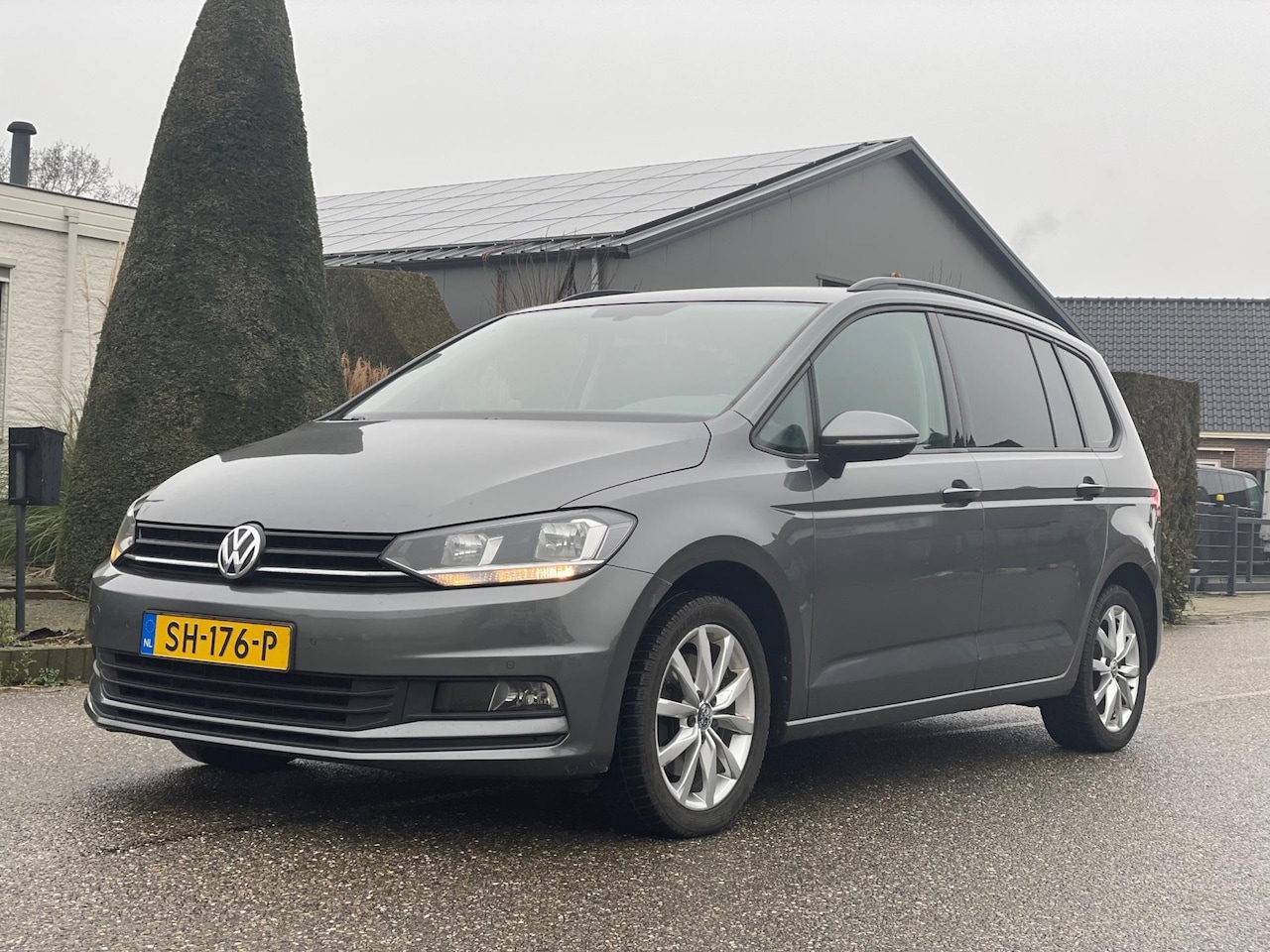 Volkswagen Touran - 1.6 TDI SCR Trendline 7Pers 2018 Navi/Clima/Lmv - AutoWereld.nl