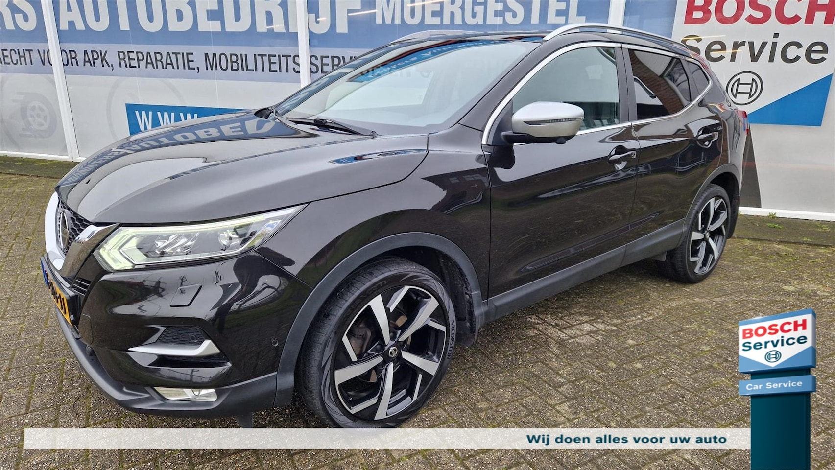 Nissan Qashqai - 1.3 DIG-T 140pk Tekna+ Panoramadak, Navigatie,Camera, Leder - AutoWereld.nl