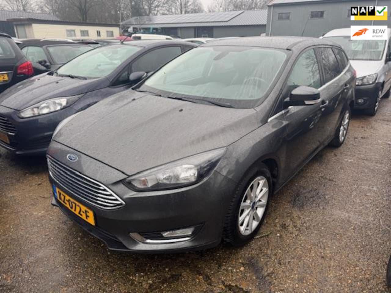 Ford Focus Wagon - 1.0 Titanium MOTOR DEFECT - AutoWereld.nl