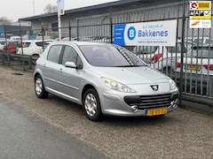 Peugeot 307 - 1.6-16V Premium | Airco | Cruise | Trekhaak