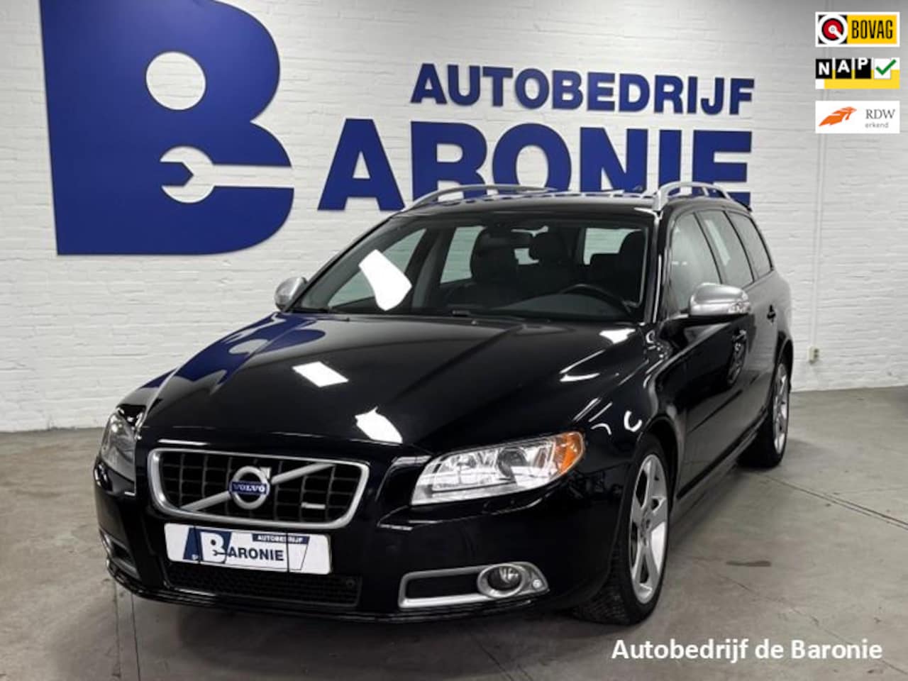 Volvo V70 - 2.0T R-Edition 2.0T R-Edition, gereviseerde automaat - AutoWereld.nl