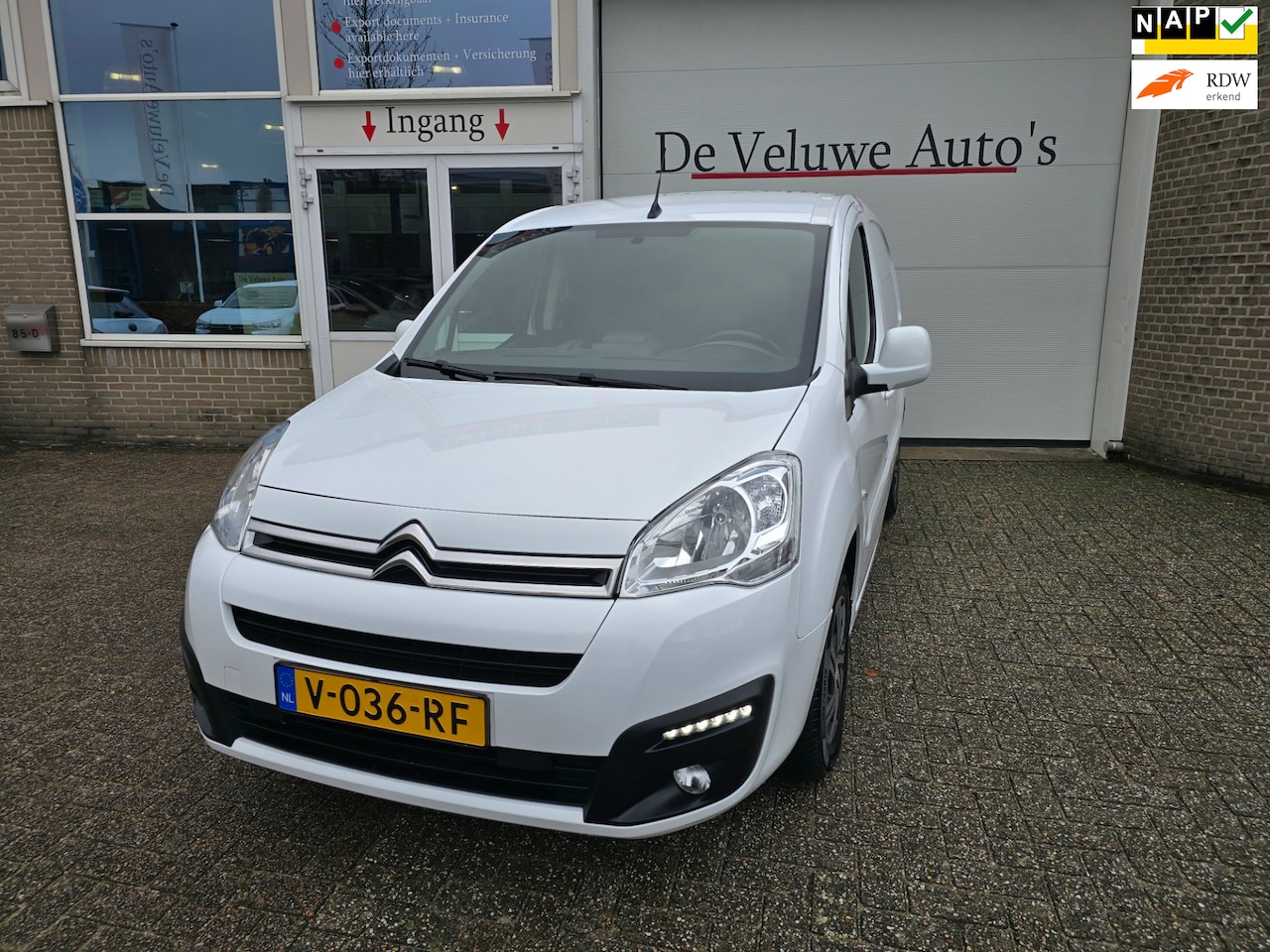 Citroën Berlingo - 1.6 BlueHDI 75 Business airco navi trekhaak - AutoWereld.nl