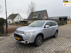 Mitsubishi Outlander - 2.0 PHEV Limited Edition X-Line | NAP Hybrid Leder Trekhaak |