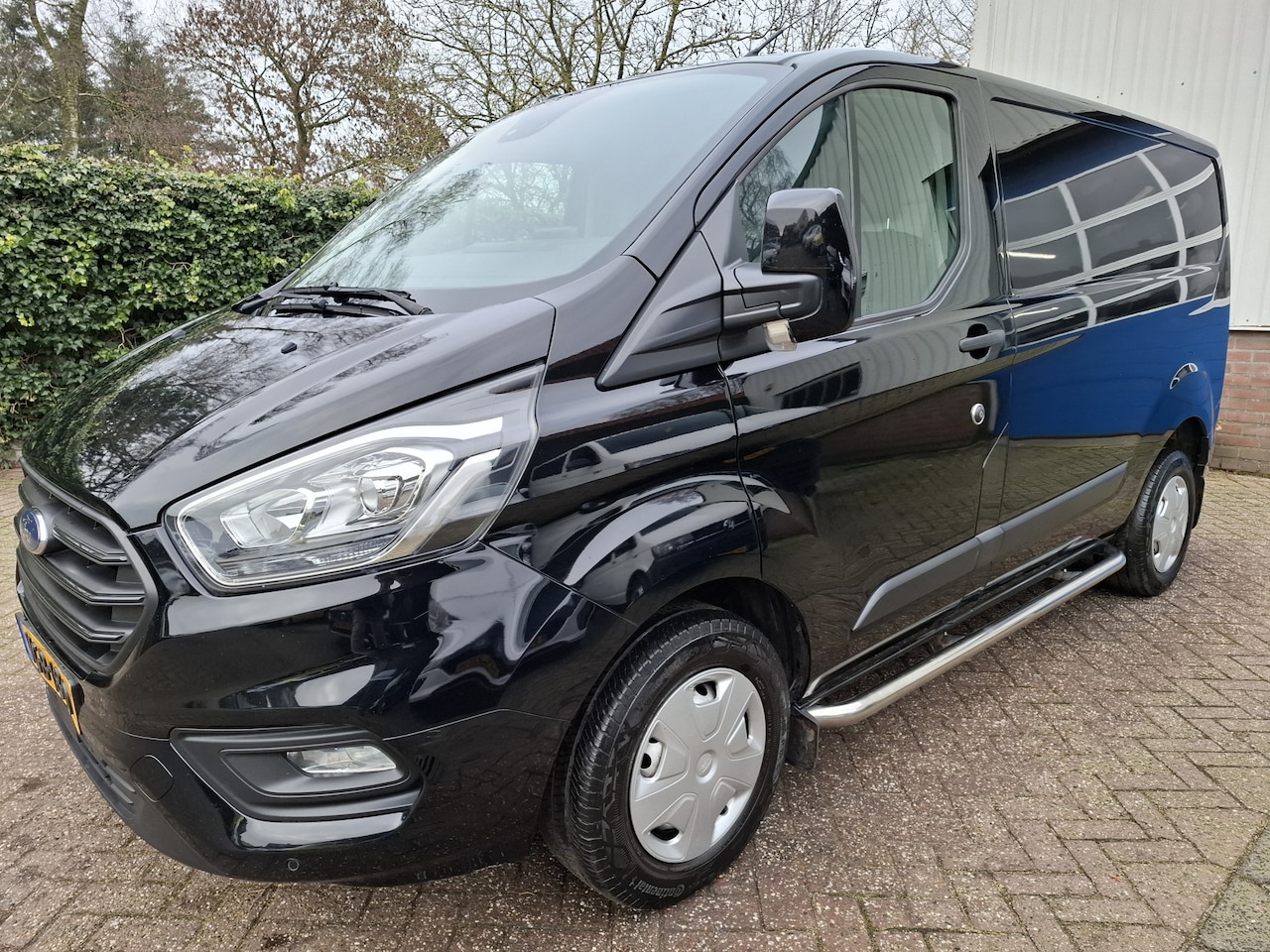 Ford Transit Custom - 280 2.0 TDCI L1H1 CLIMAT/CRUISE/NAVI/PDC/3-ZITS 105PK - AutoWereld.nl