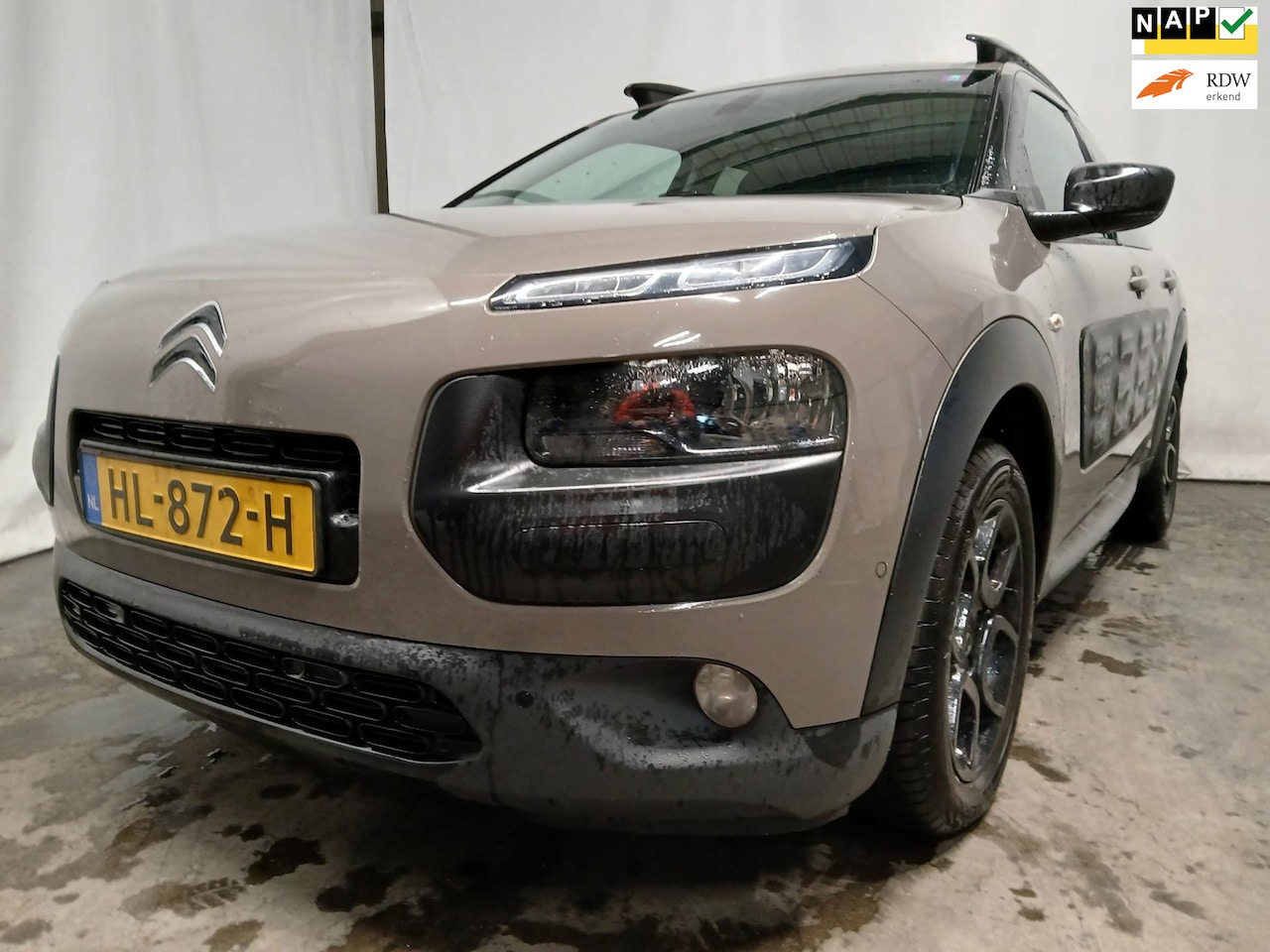 Citroën C4 Cactus - 1.2 PureTech Shine - Airco - Navi - Export - Verbruikt olie - AutoWereld.nl