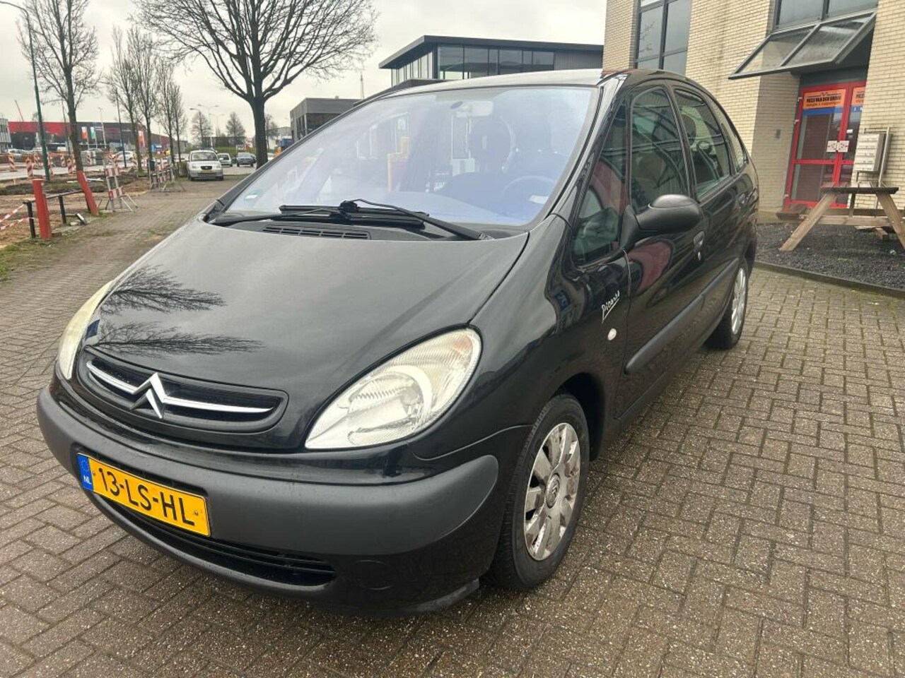 Citroën Xsara Picasso - 1.8i-16V Différence Bj.2003 Kmst.250418 met APK tot 04-07-2025 - AutoWereld.nl