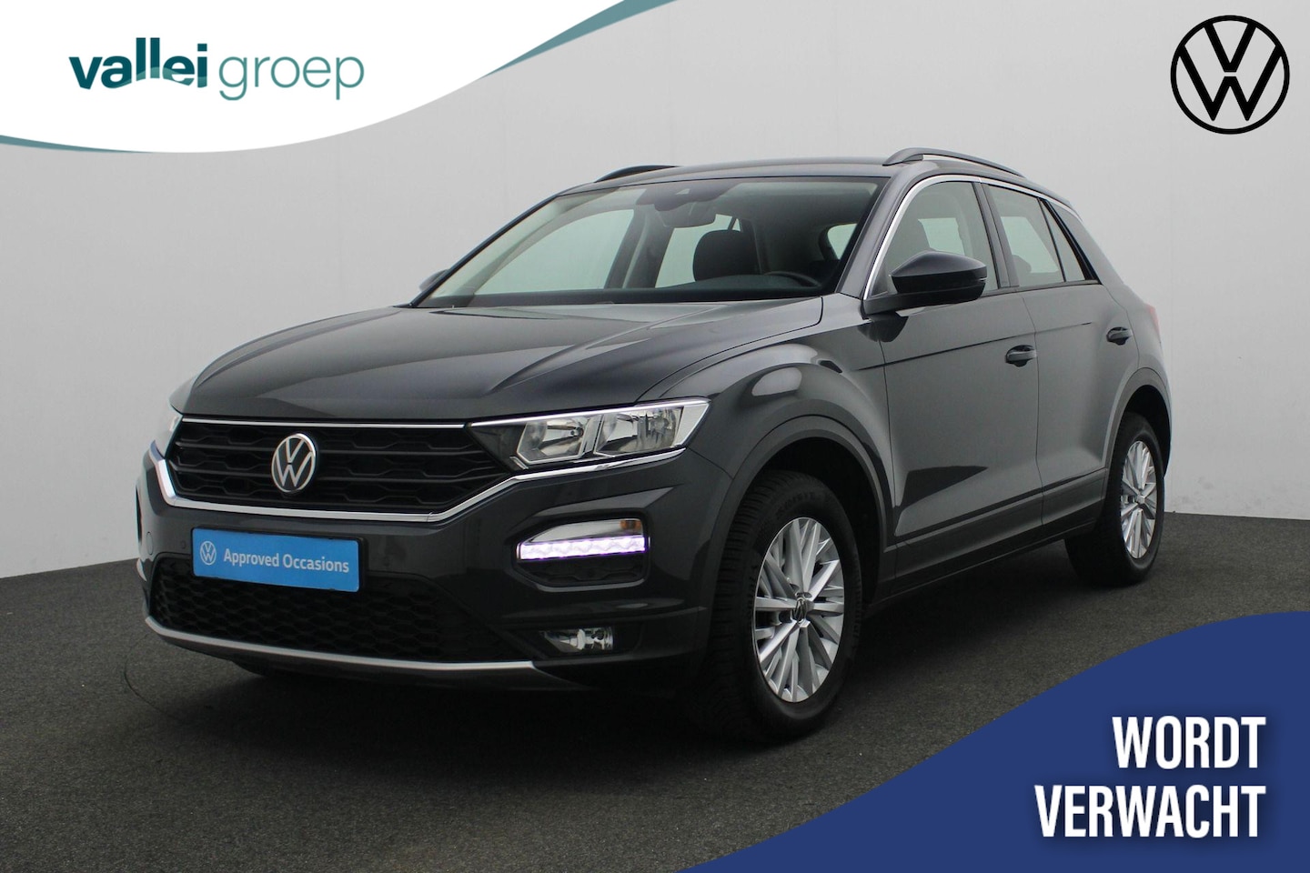 Volkswagen T-Roc - 1.0 TSI 110 pk Style | Trekhaak | Parkeersensoren voor/achter | Adaptive Cruise | Apple Ca - AutoWereld.nl