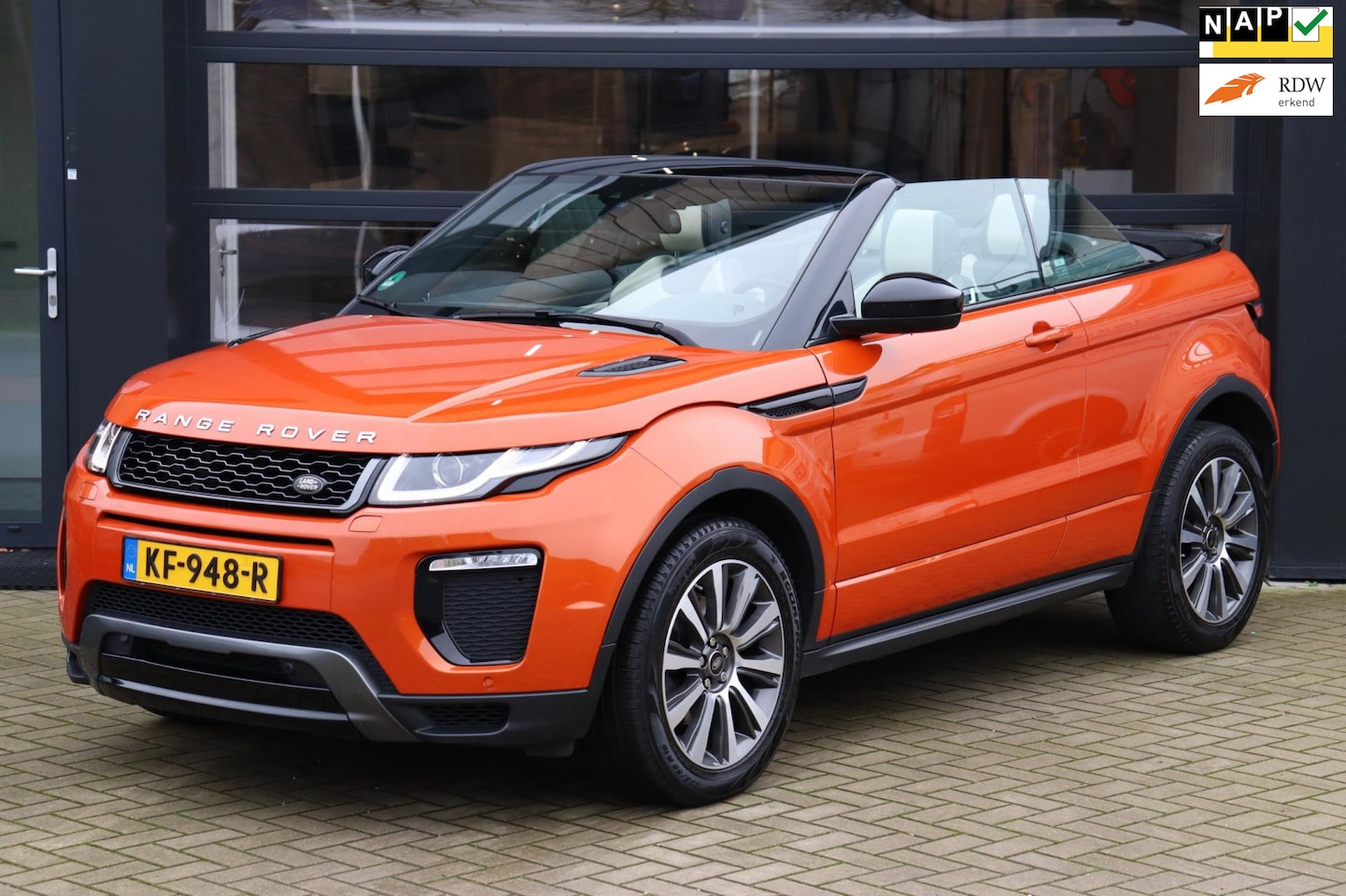 Land Rover Range Rover Evoque - Convertible 2.0 TD4 HSE Dynamic NAP | Climate Control | Keyless | Stoel/Stuur verwarming | - AutoWereld.nl