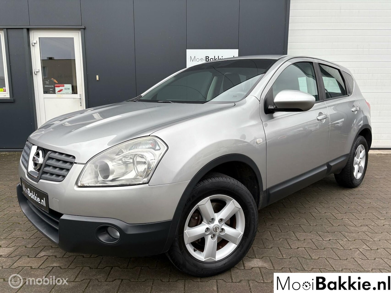 Nissan Qashqai - 1.6 Acenta Clima / Trekhaak / PDC / Bluetooth - AutoWereld.nl